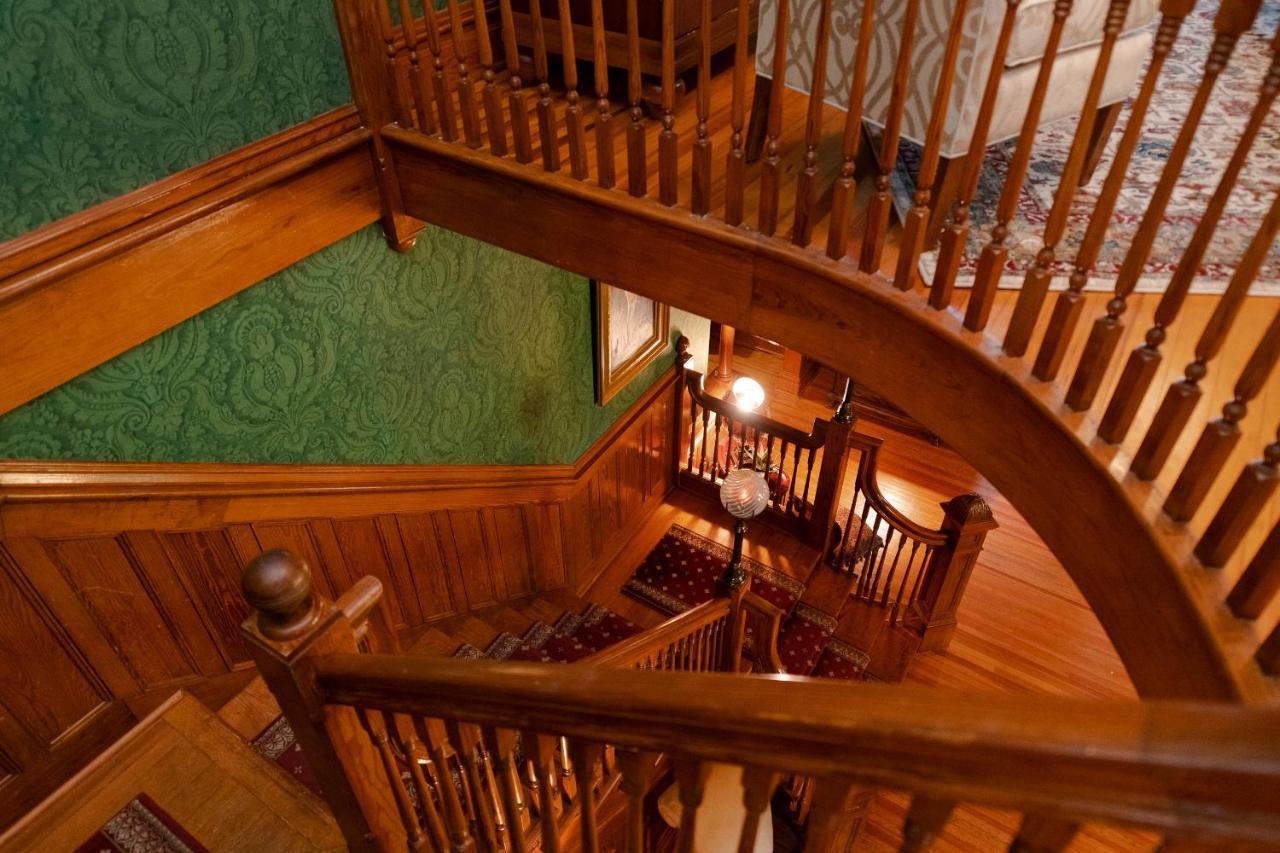 Hotel Captain Henderson House Arkadelphia Esterno foto
