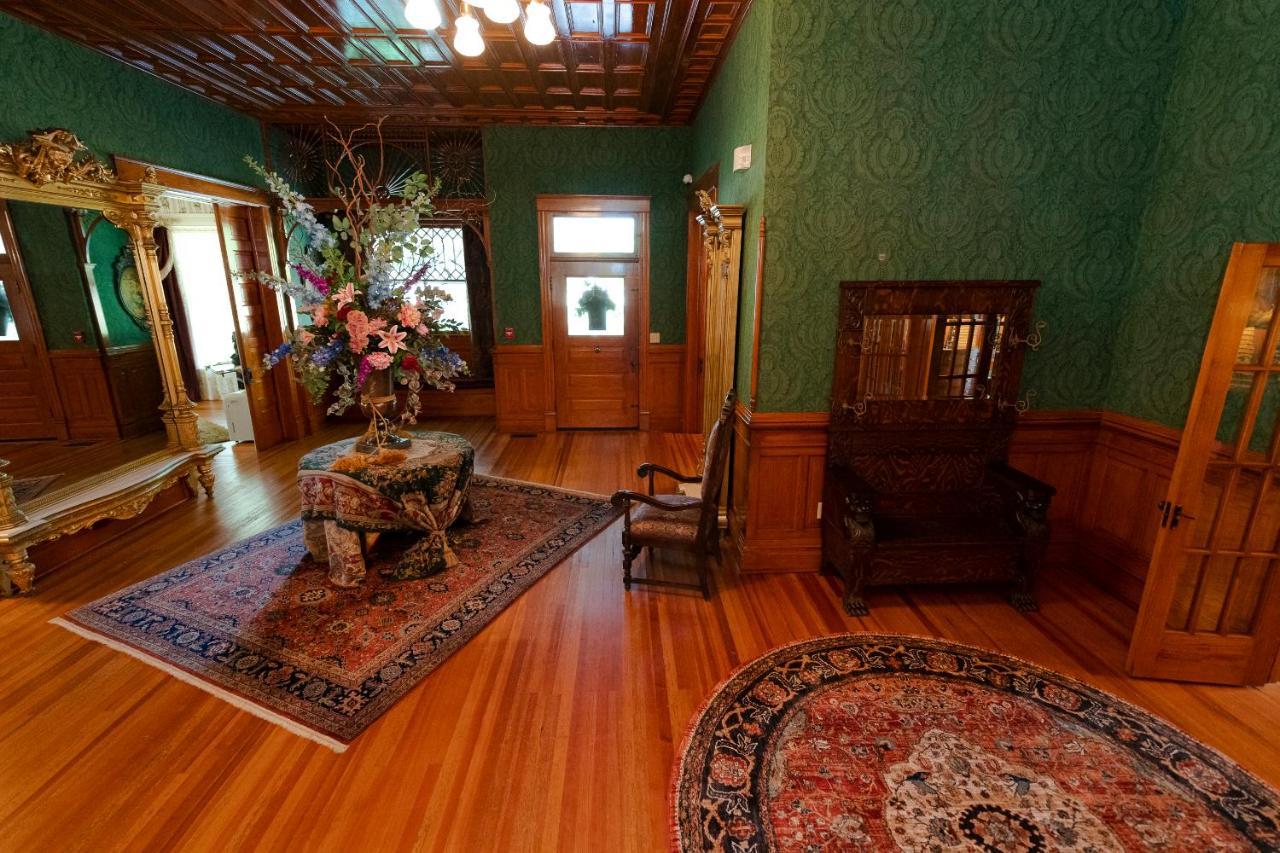 Hotel Captain Henderson House Arkadelphia Esterno foto
