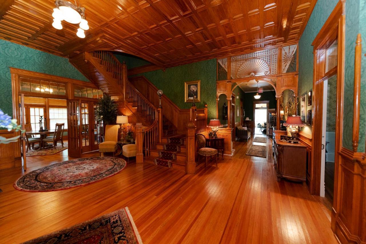 Hotel Captain Henderson House Arkadelphia Esterno foto