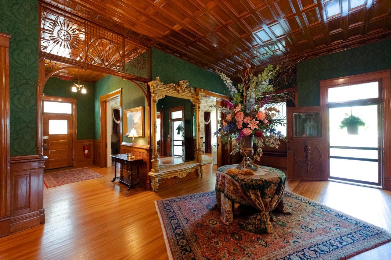 Hotel Captain Henderson House Arkadelphia Esterno foto